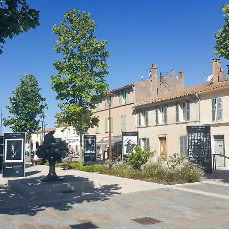 Boulevard Louis Blanc-1 By Interhome Apartamento Saint-Tropez