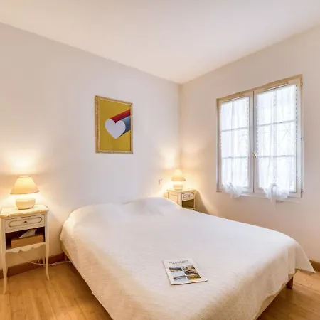 شقة Boulevard Louis Blanc-1 By Interhome