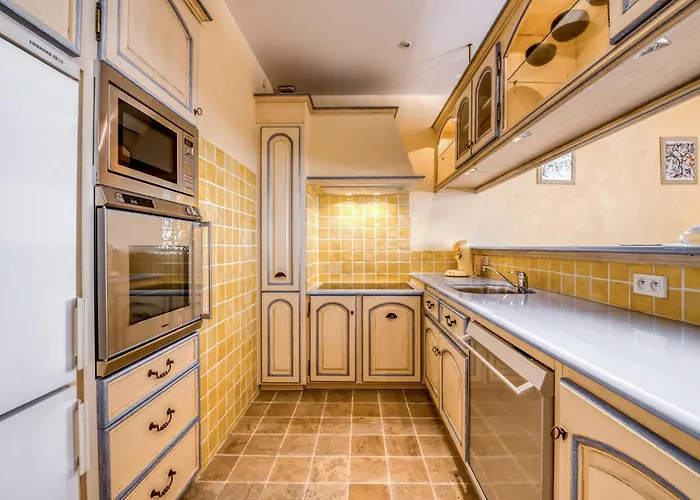 Boulevard Louis Blanc-1 By Interhome * 쎙뜨호뻬